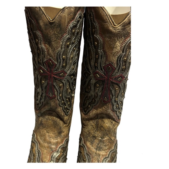 Corral Women's Weathered LD Bronze/Gold Red Wing & Cross Studs 9M - Picture 4 of 12